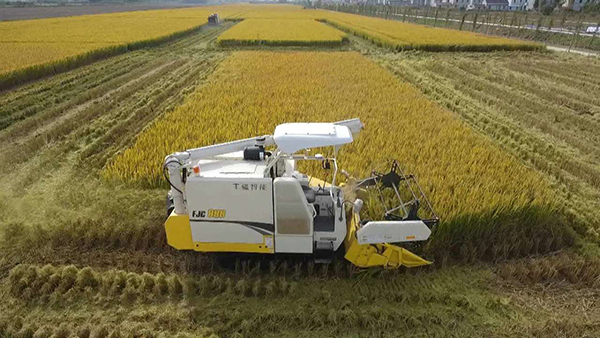 農(nóng)機收割